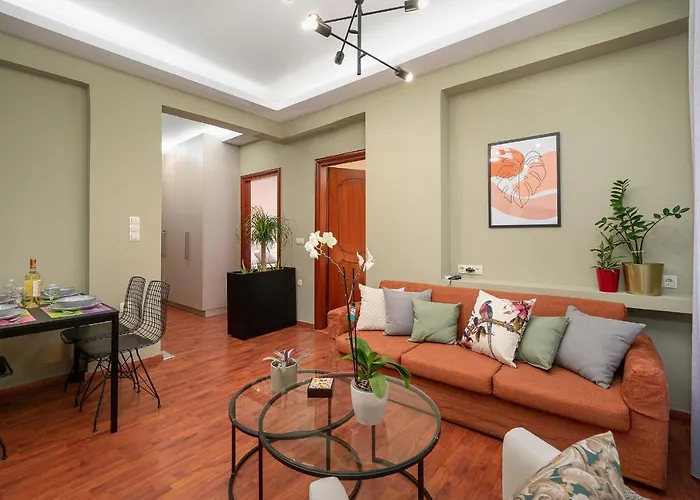 Centrally Located Cozy Apartment
